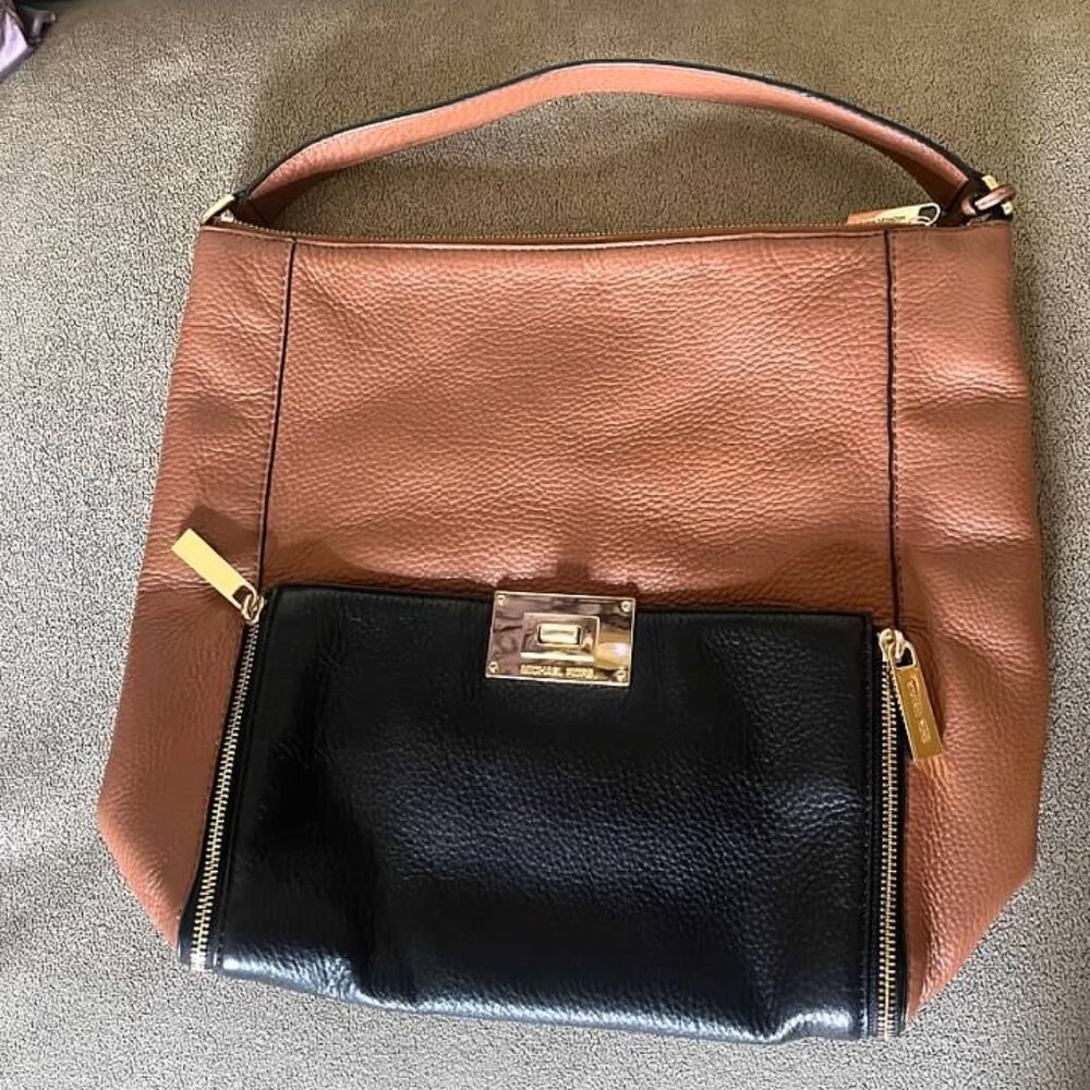 Michael Kors Handbag - Picture 2 of 9